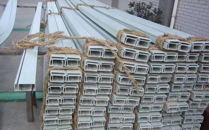 臨沂玻璃鋼垂直電纜橋架