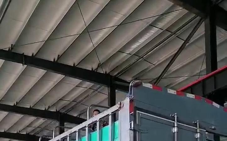 乳山玻璃鋼垂直電纜橋架