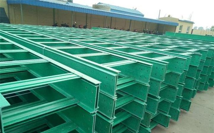 云南玻璃鋼電纜橋架定制
