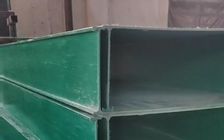 保定玻璃鋼電纜槽橋架型號