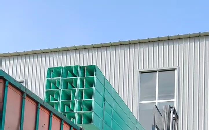 古縣玻璃鋼電纜橋架工程