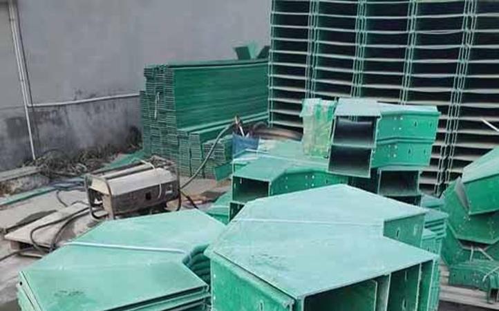 宜城玻璃鋼電纜橋架