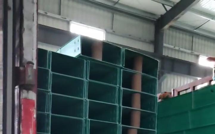 山東玻璃鋼電纜橋架批發(fā)
