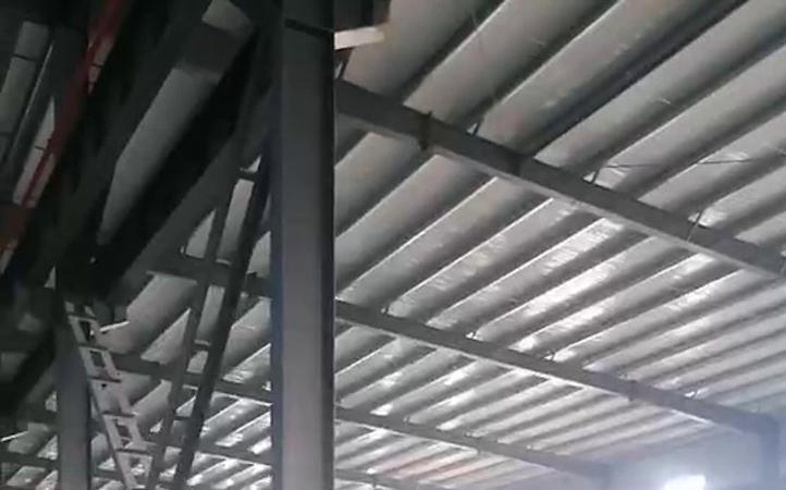 工廠玻璃鋼電纜橋架安裝