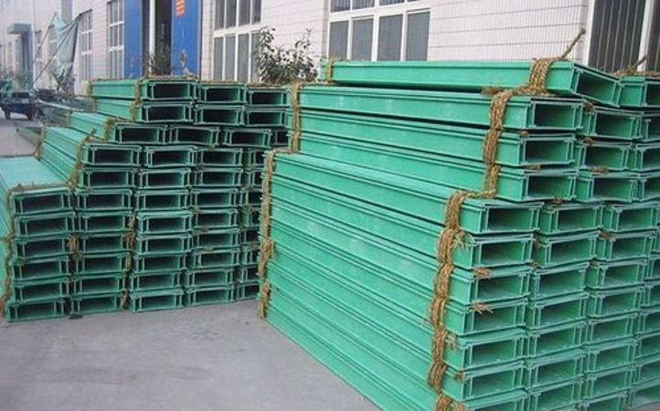 常熟玻璃鋼電纜橋架工廠