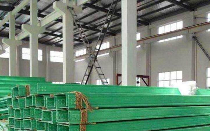 新密玻璃鋼電纜橋架廠家直銷