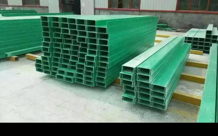 梯形玻璃鋼電纜橋架價格