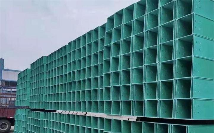 槽式玻璃鋼電纜橋架多少錢一噸